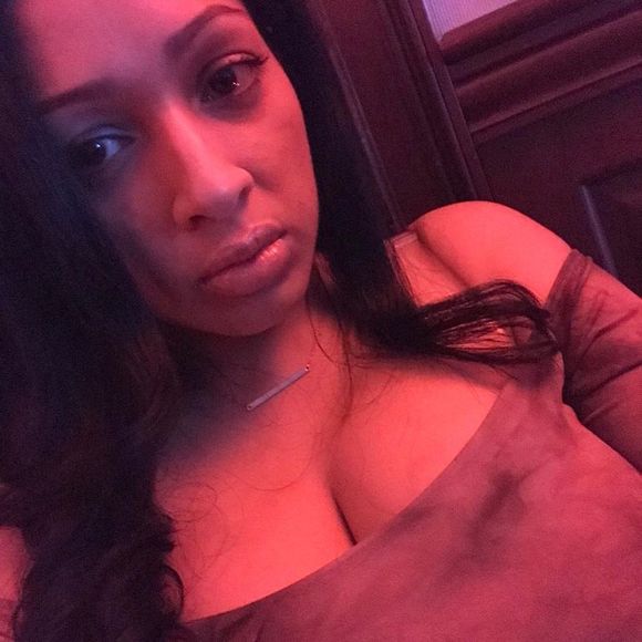 Meet your Posher, Lisa - Picture 3 of 3